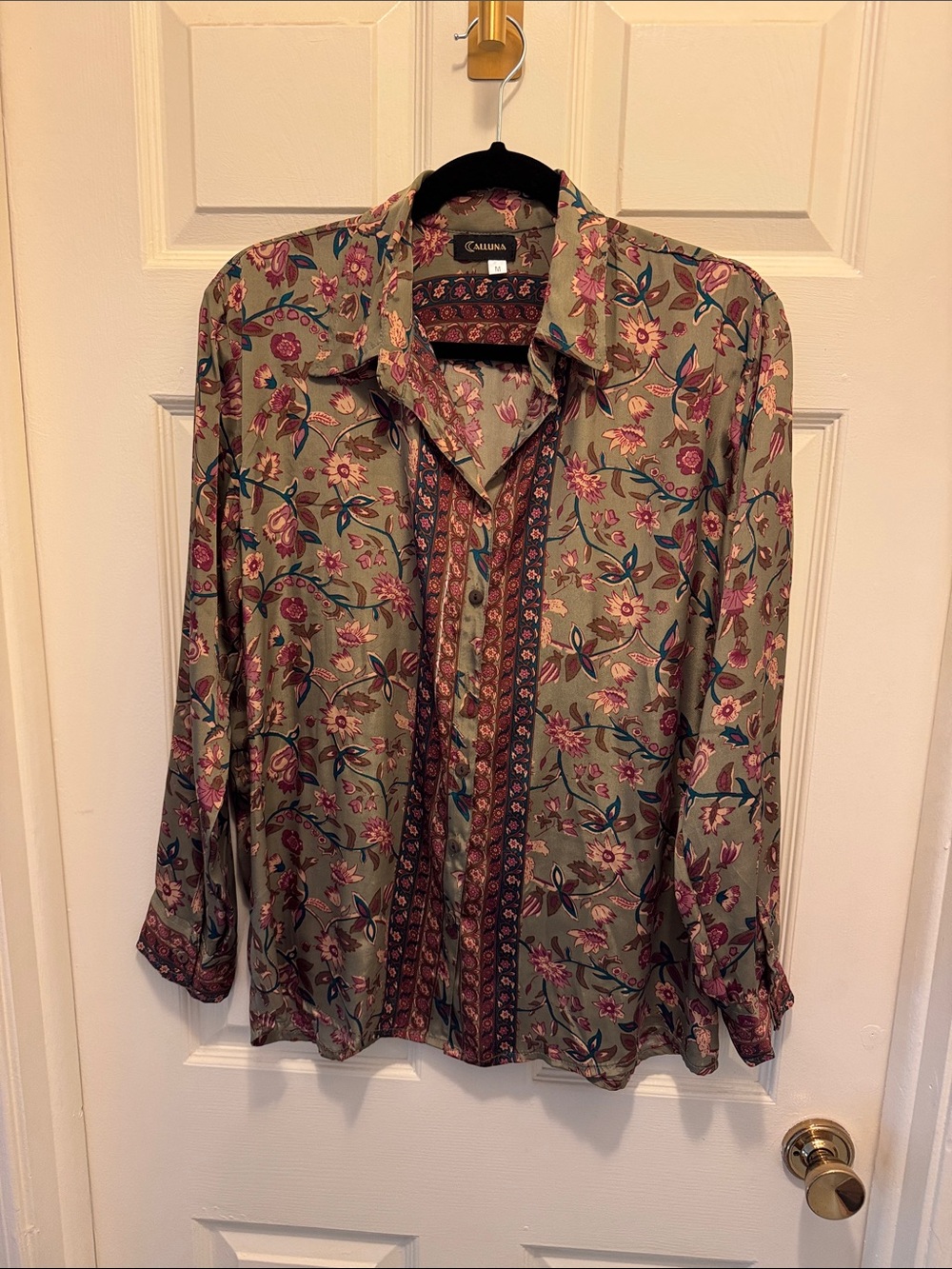 Casual Floral Button-Up Shirt in Olive Green by CAlluna